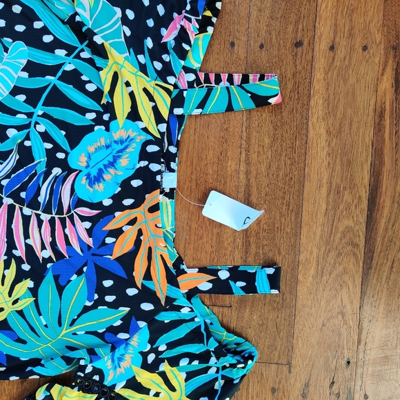 BNWT ROCKMANS|| Spot TROPICAL Cold shoulder TOP Blouse SIZE L - Picture 8 of 12